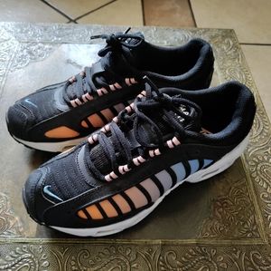 Nike max air sneakers